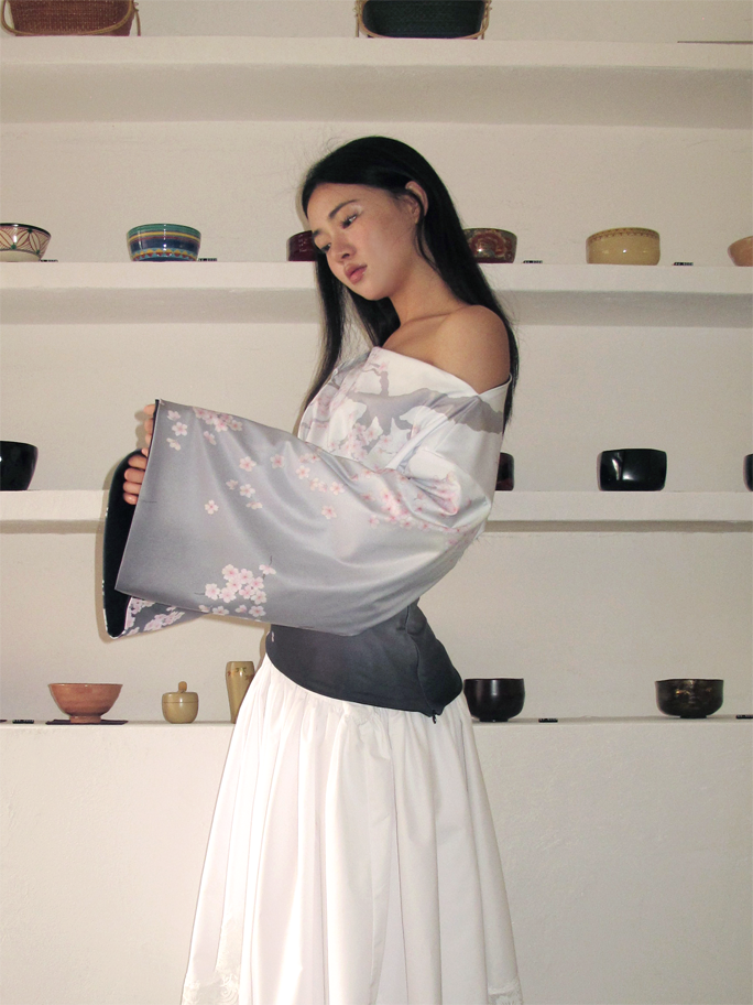 Blossom Reversible Asymmetric Top