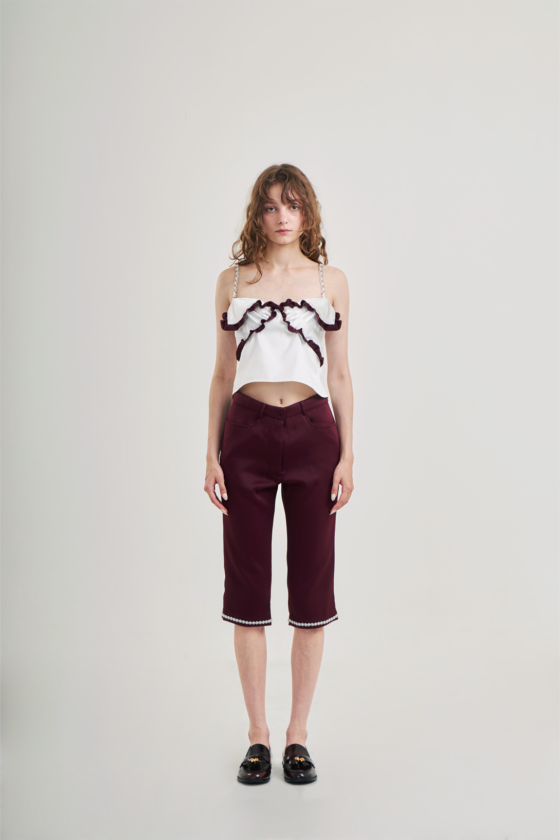 Reggie Capris Burgundy